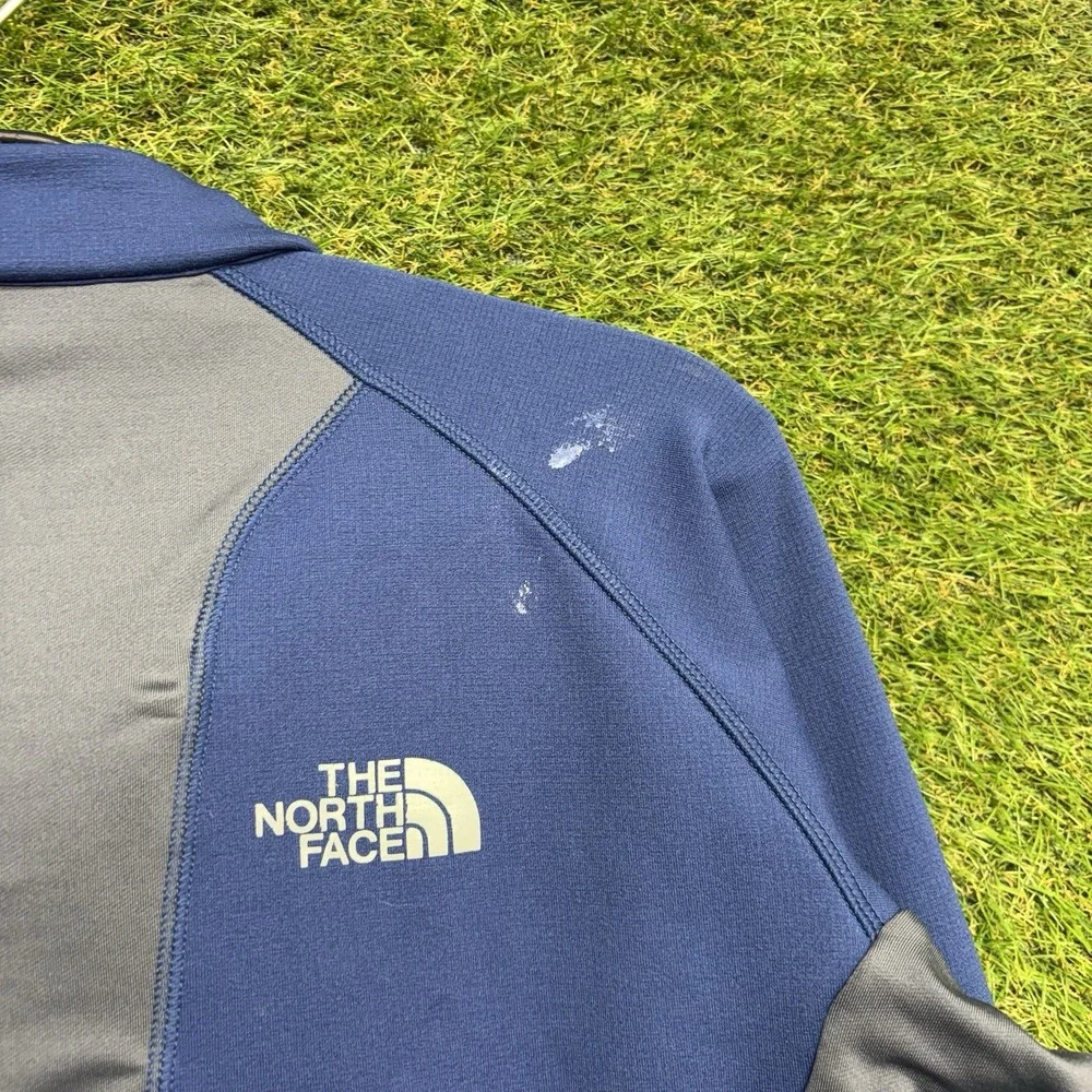 The North Face shop confidence